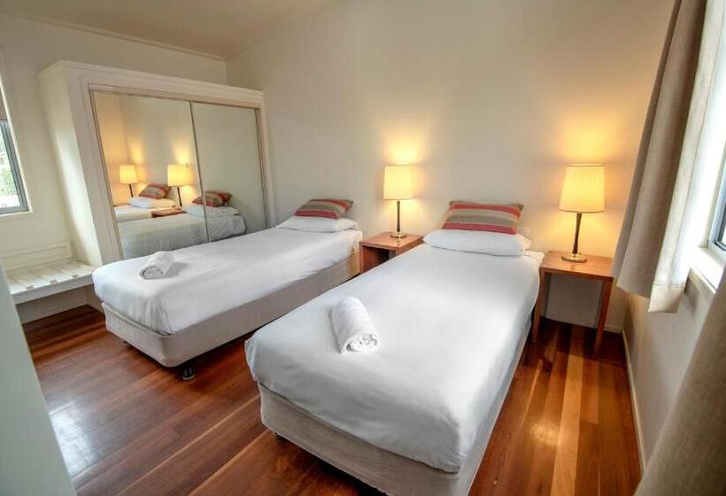 קוטג'' סופריור, Discovery Parks   Pambula Beach