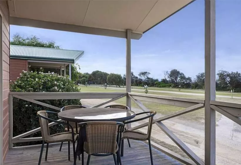 キャビン, Discovery Parks   Pambula Beach