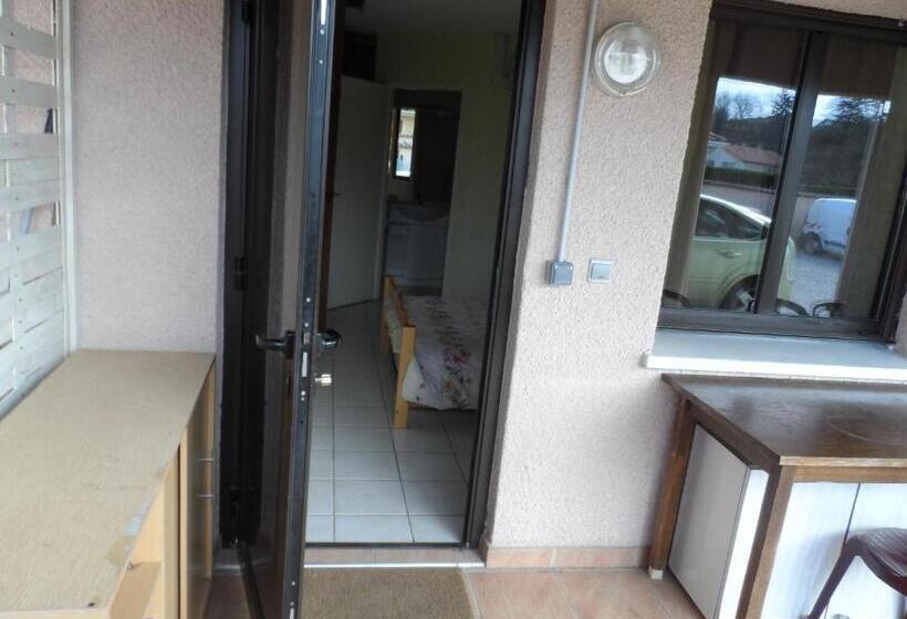 标准间, Auberge De L'europe