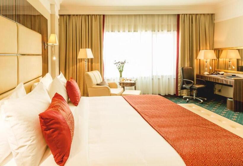 Номер Deluxe Кровать Кинг, Golden Tulip Addis Ababa