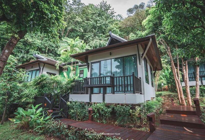 Номер Deluxe, Numsai Khaosuay Resort