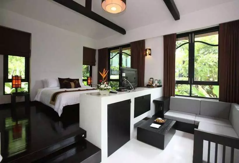 اتاق لوکس, Numsai Khaosuay Resort