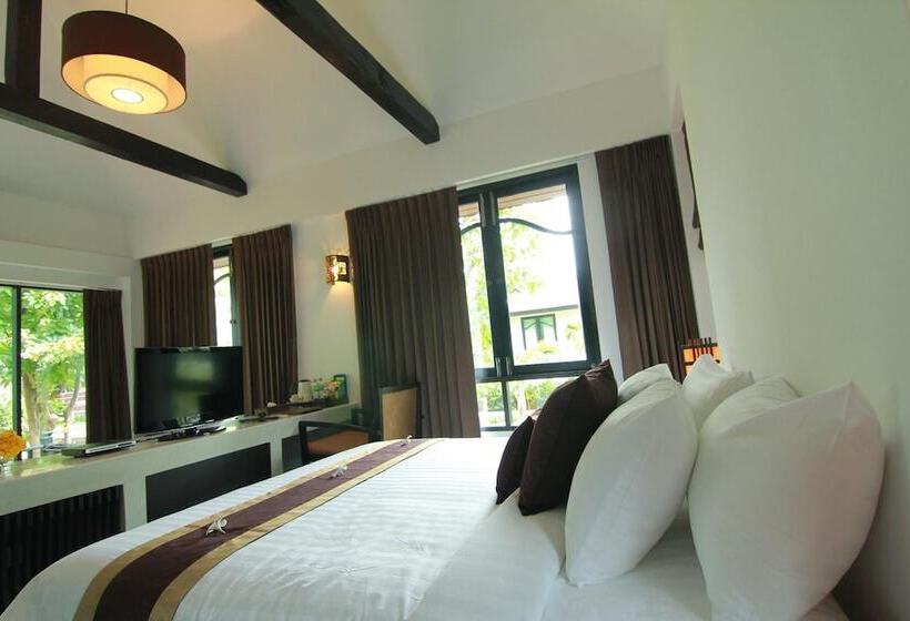 Номер Deluxe, Numsai Khaosuay Resort