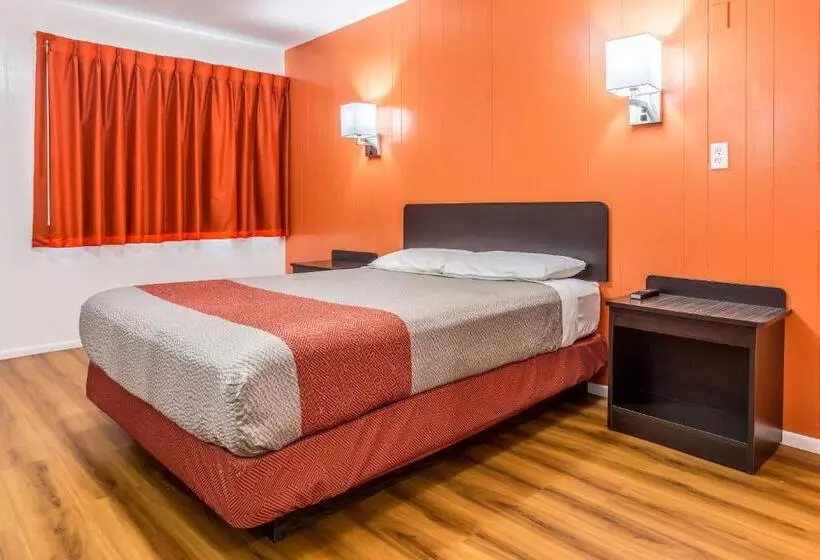 スタンダードルーム, Motel 6tremonton, Ut