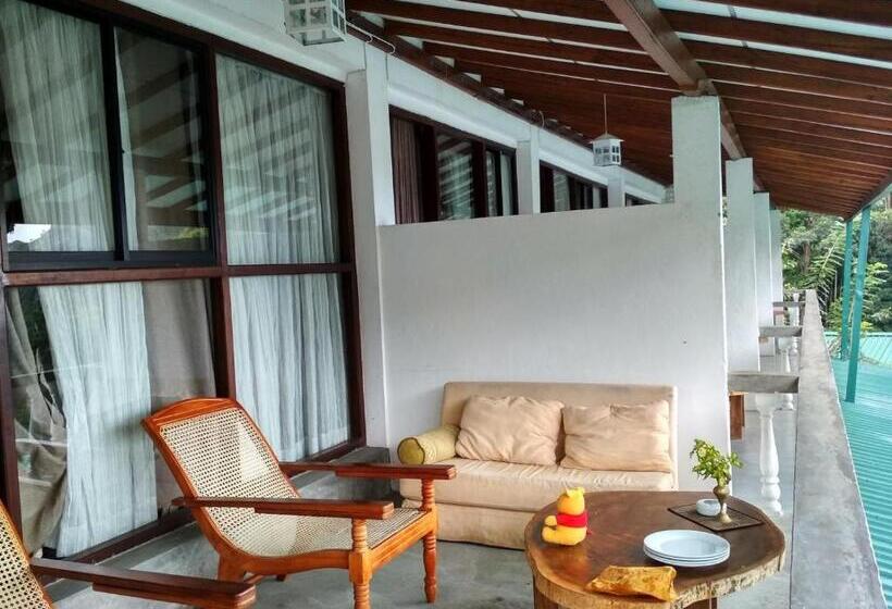 Standard Room with Balcony, Misty Hills Ella Resort