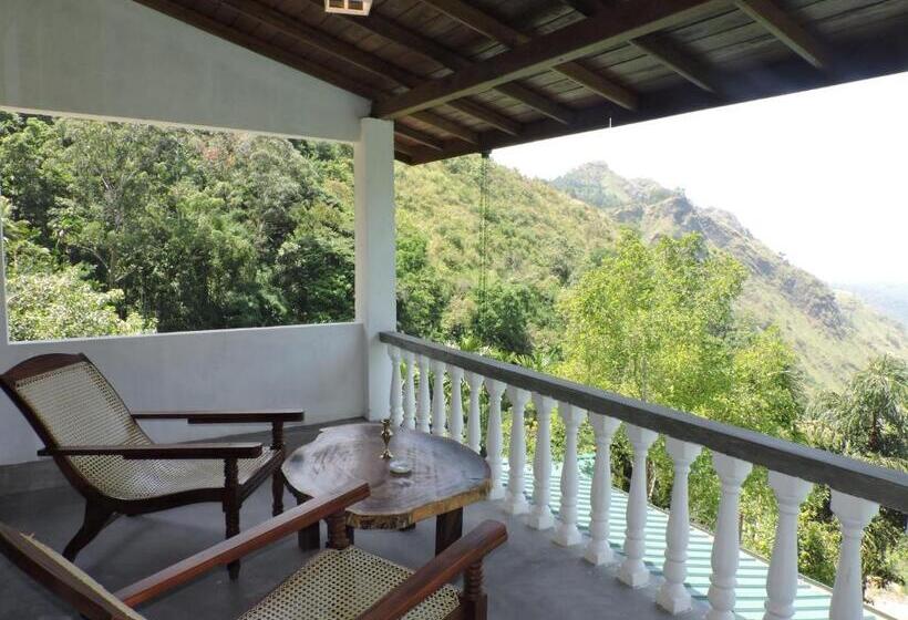 Standard Room with Balcony, Misty Hills Ella Resort