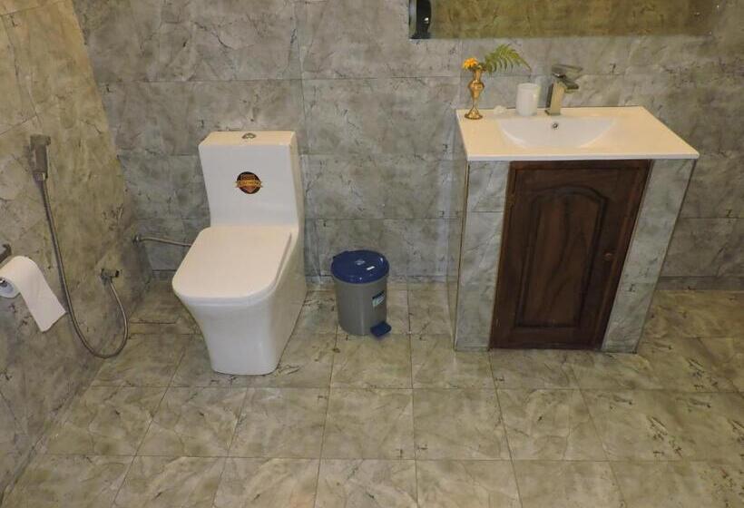 Deluxe Room with Balcony, Misty Hills Ella Resort