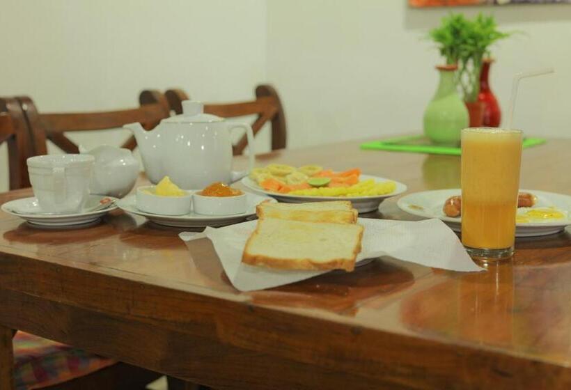 Четырехместный Номер Deluxe, Woodnest Summerside