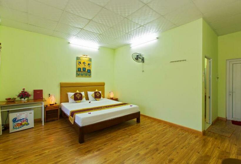 اتاق استاندارد با تخت بزرگ, Hoi An Life Villa