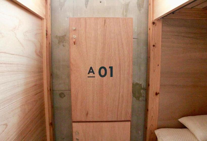 标准间, Hostel Tangatable