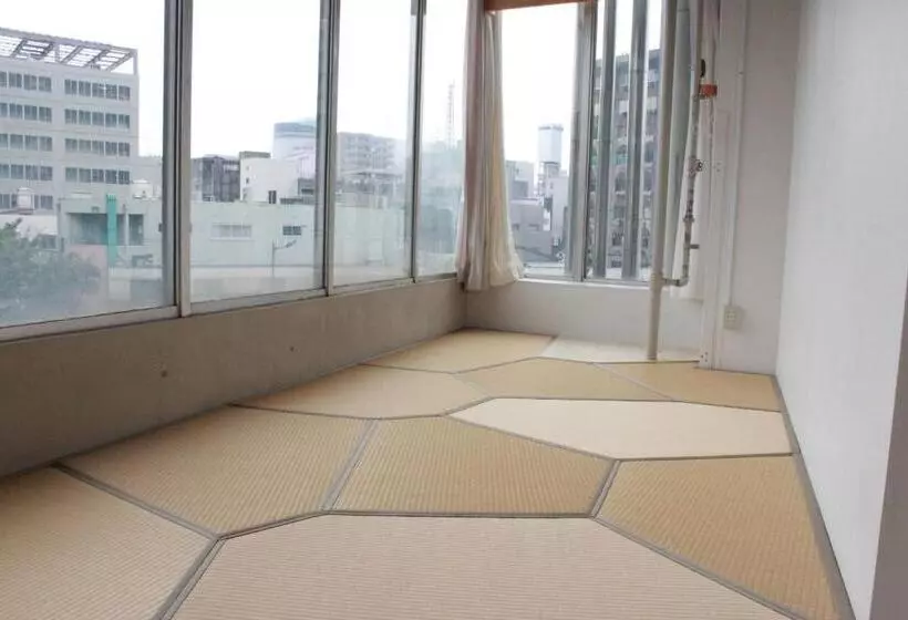 スタンダード４人部屋, Hostel Tangatable