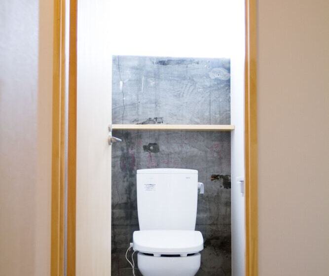 اتاق استاندارد, Hostel Tangatable
