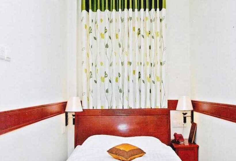 اتاق استاندارد, Hoang Thanh Thuy Hotel 1