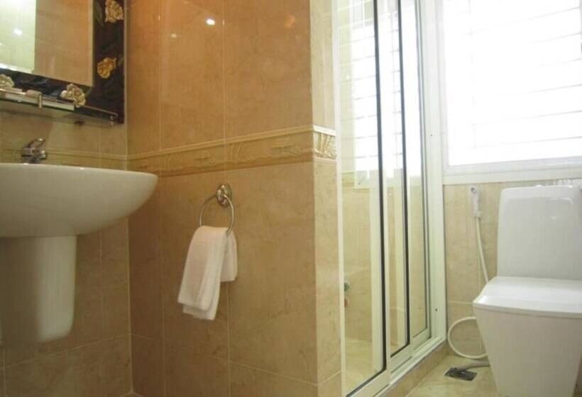 اتاق استاندارد, Hoang Thanh Thuy Hotel 1