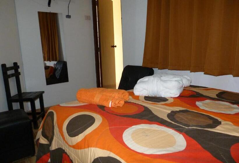 اتاق اکونومی, Matryoshka