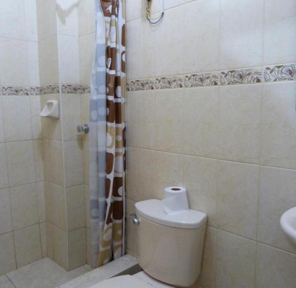 اتاق استاندارد یک نفره, Matryoshka