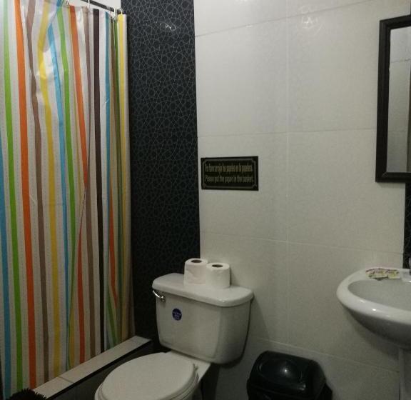 اتاق خانوادگی, Matryoshka