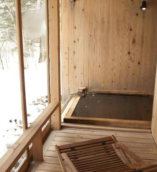 חדר סטנדרט, Mozumo