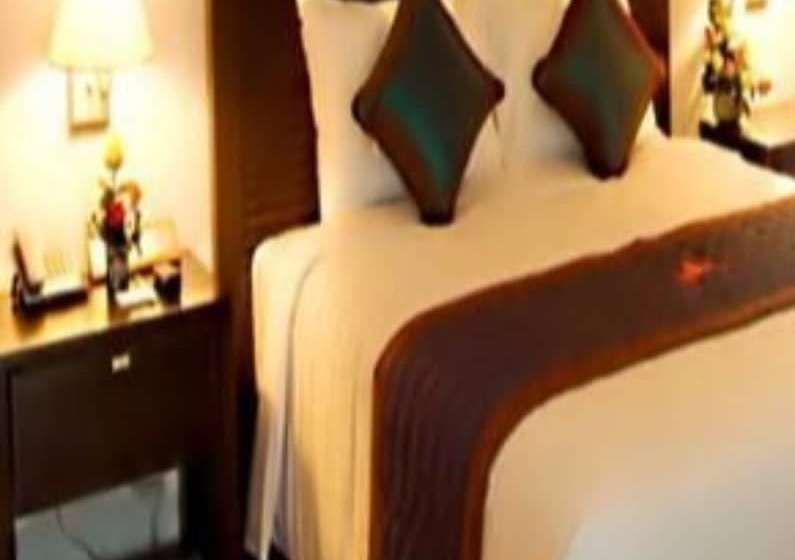 1 Bedroom Apartment City View, Petro