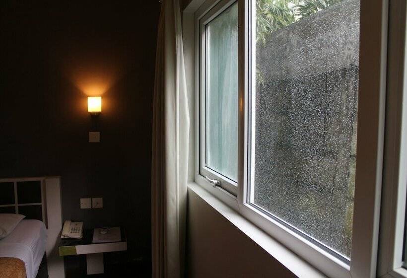 غرفة سوبيريور, Tilamas