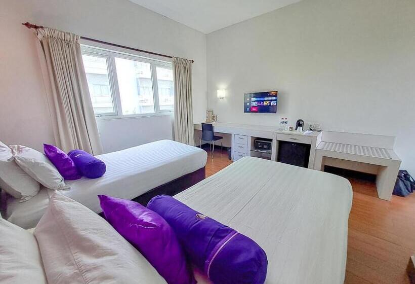 غرفة ديلوكس, Tilamas