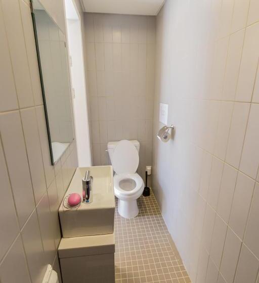 Номер Стандарт, Inside Busan Hostel