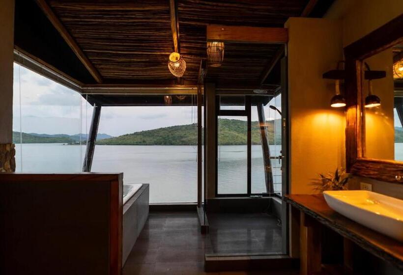 سوییت سوپریور, La Estancia Busuanga