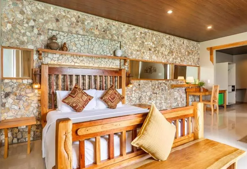 سوئیت با تخت بزرگ, La Estancia Busuanga