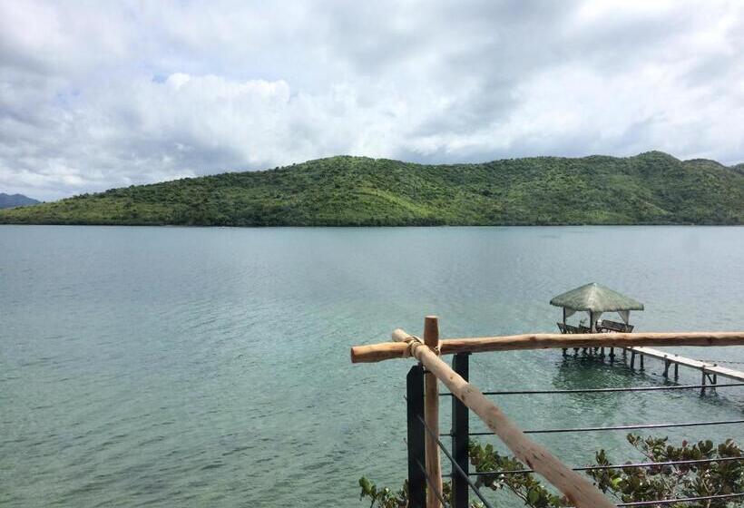 سوئیت با تخت بزرگ, La Estancia Busuanga