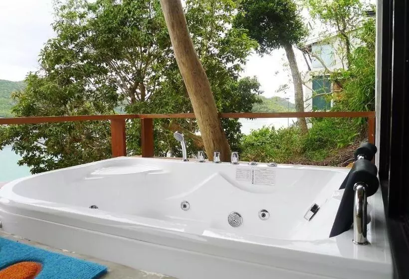 ویلای لوکس 1 خوابه, La Estancia Busuanga