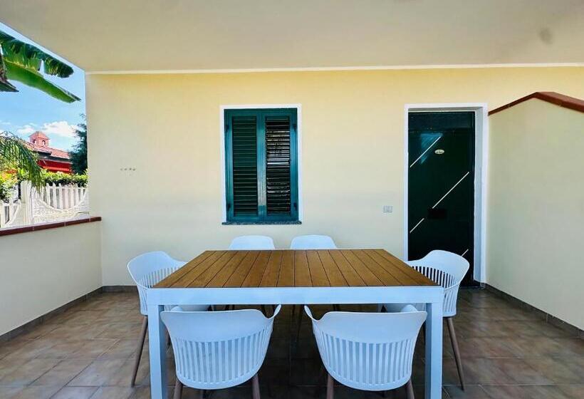２ベッドルームアパートメント, Villa Paglianiti   Your Family Residence!