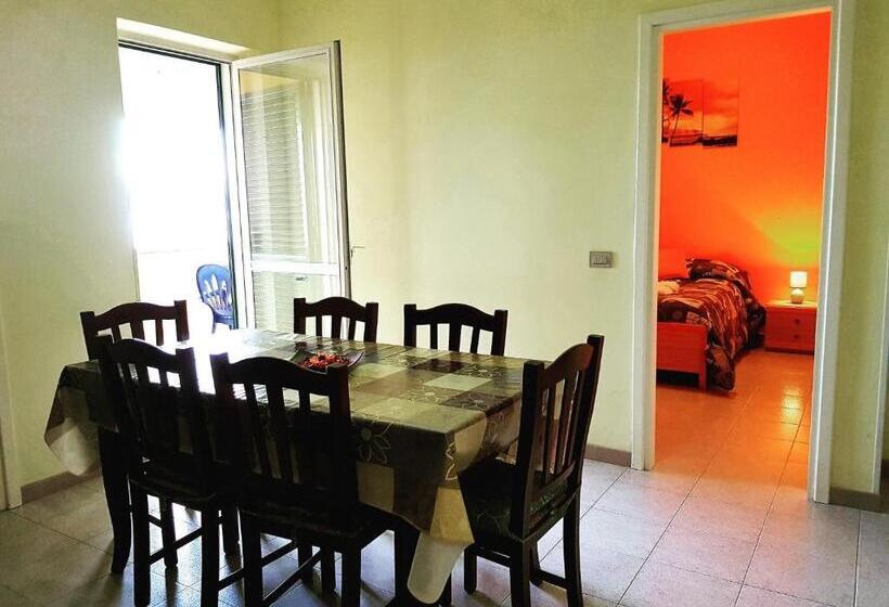 海の見える３ベッドルームアパートメント, Villa Paglianiti   Your Family Residence!