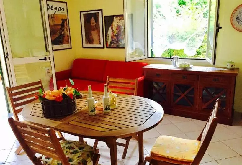 ３ベッドルームアパートメント, Villa Paglianiti   Your Family Residence!