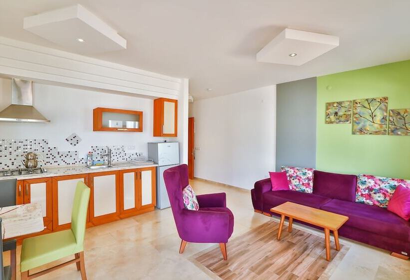 דירת חדר בקומת קרקע, çınarlar Apart Hotel Kaş