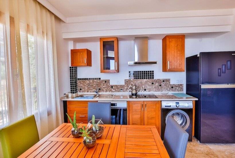 דירת נוחות 3 חדרים, çınarlar Apart Hotel Kaş