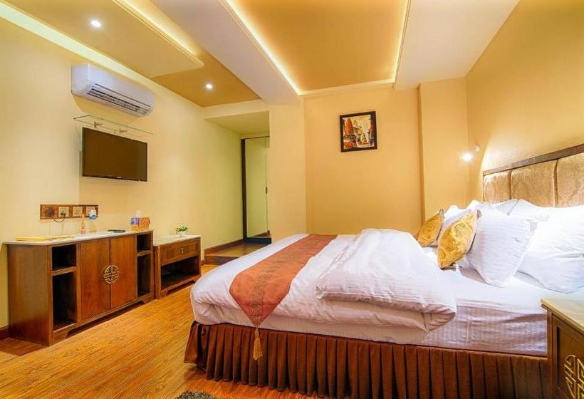 Chambre Standard, Divinity By Audra Hotels