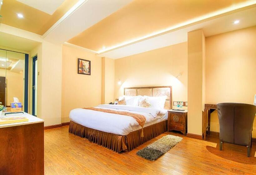 Chambre Standard, Divinity By Audra Hotels