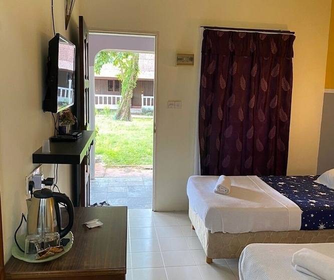 スタンダードルーム, Corrie Chalet, Pantai Cenang Langkawi