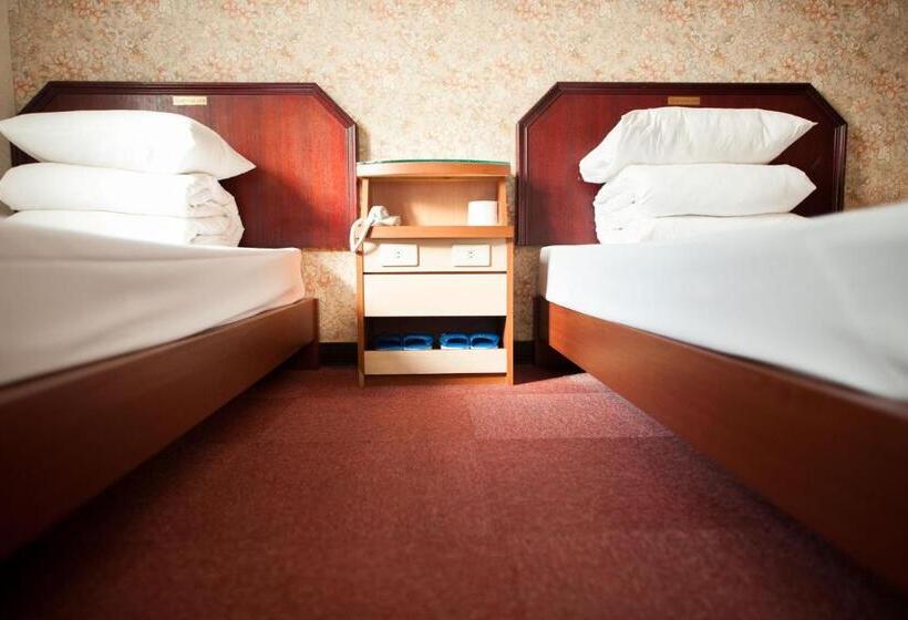 اتاق استاندارد, New May Flower