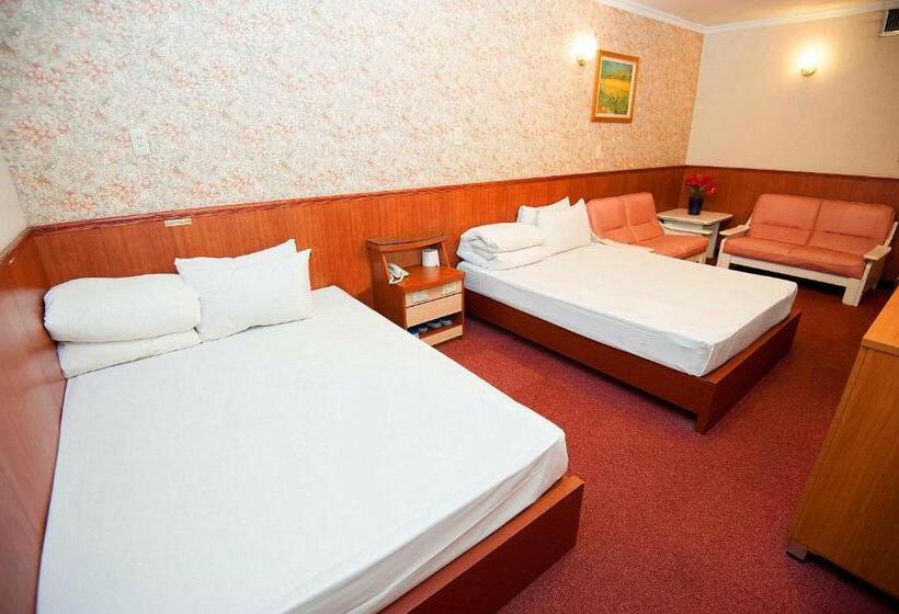 اتاق استاندارد, New May Flower