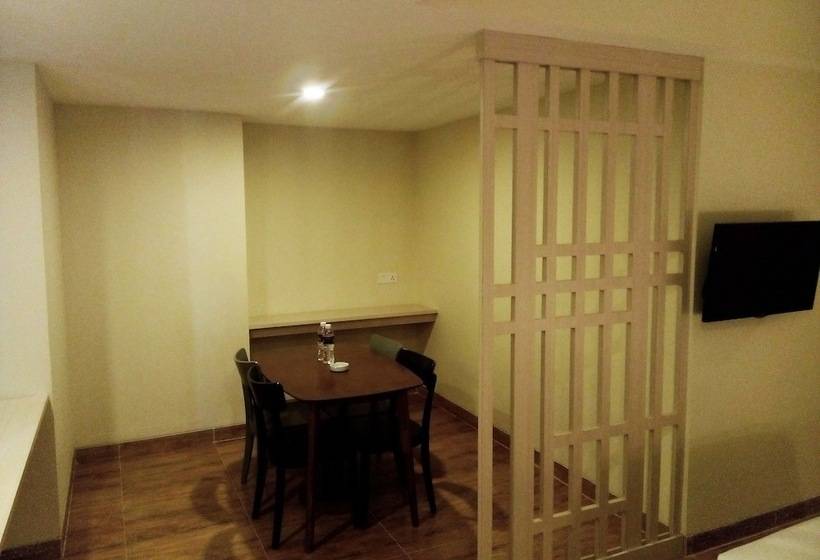 スタンダードルーム, Nite & Day Batam Jodoh Square