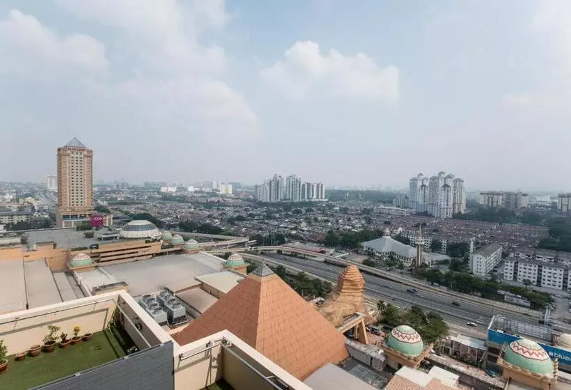 استودیوی لوکس, Resort Suites At Bandar Sunway