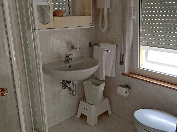 스탠다드 룸, Ristorante Il Grillo