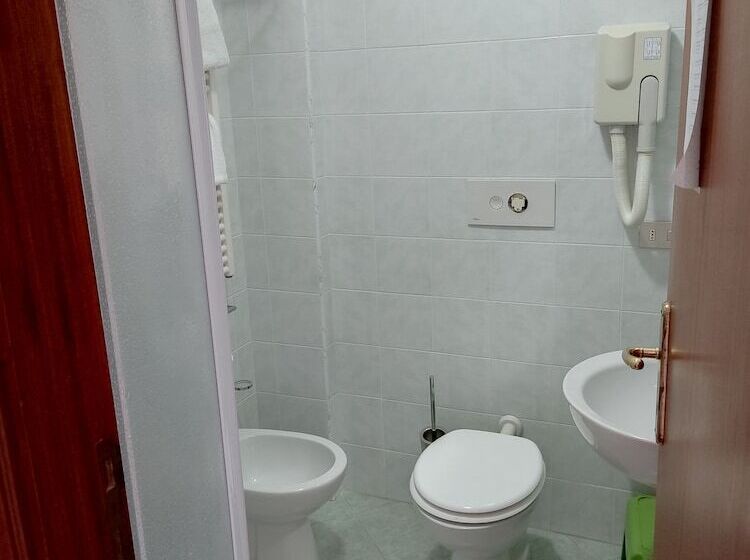 스탠다드 룸, Ristorante Il Grillo