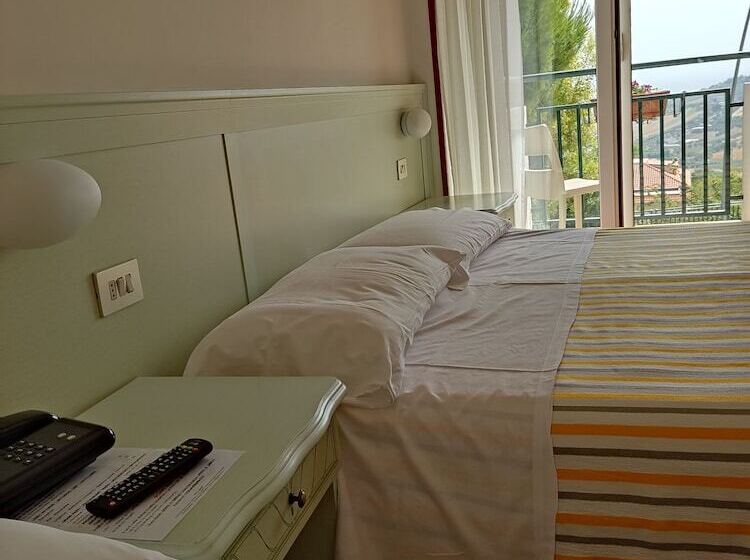 스탠다드 룸, Ristorante Il Grillo