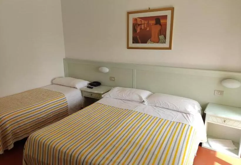 Triple Room Sea View, Ristorante Il Grillo