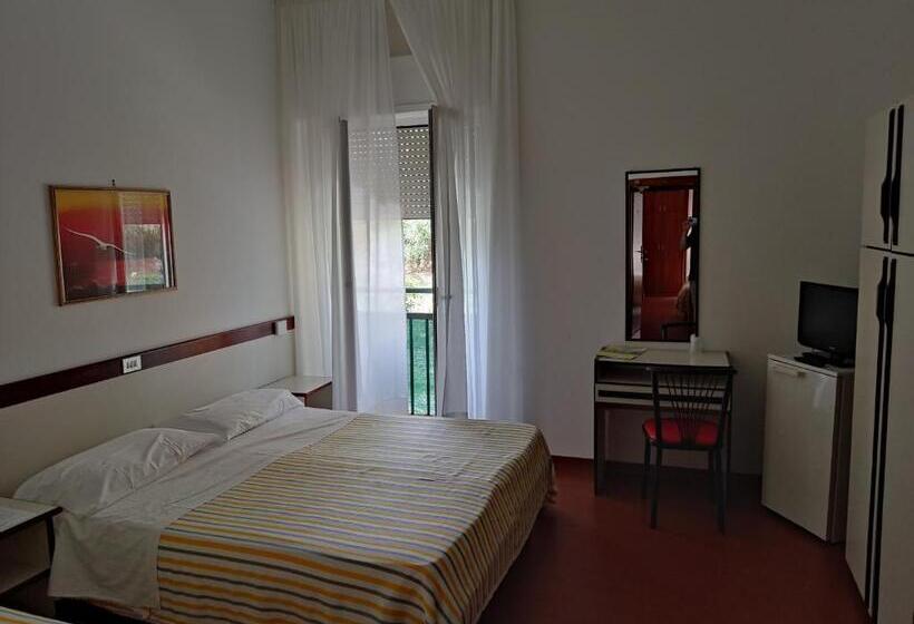 스탠다드 트리플 룸, Ristorante Il Grillo