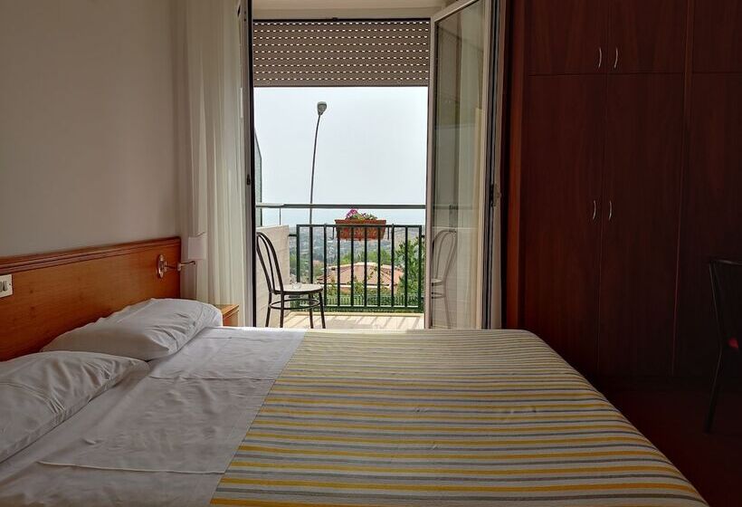 스탠다드 룸, Ristorante Il Grillo