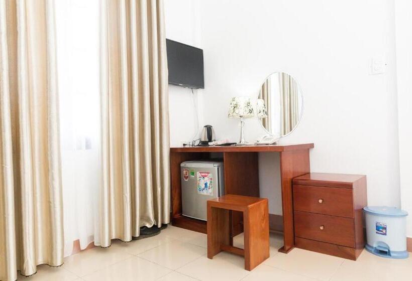 اتاق سوپریور, Ruby Bistro