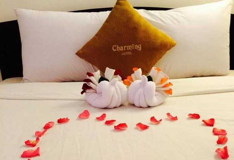 اتاق لوکس, Ruby Bistro